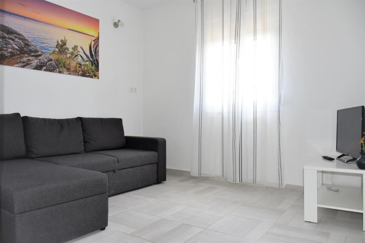 Apartment Meryl Mravince エクステリア 写真